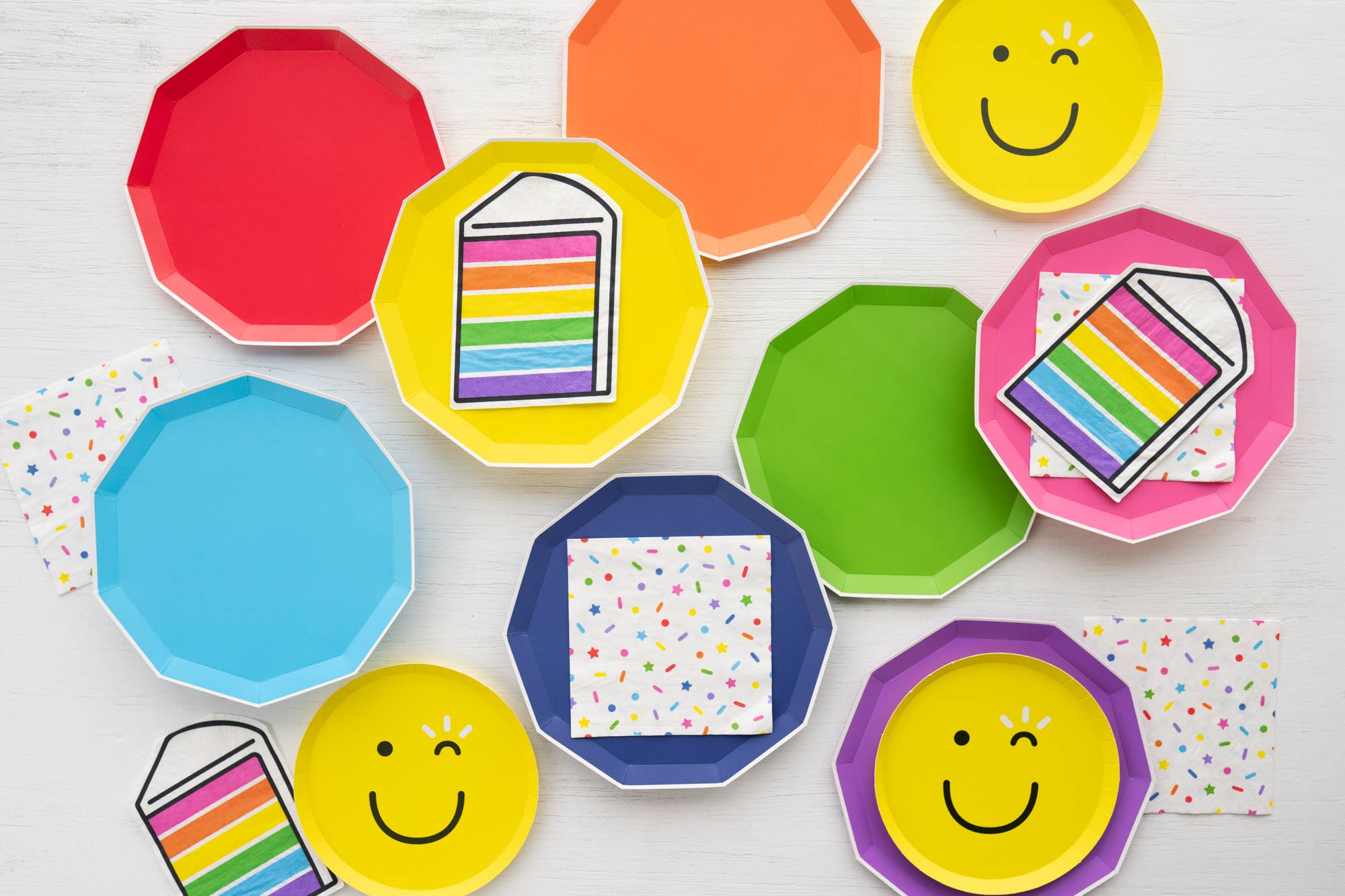 SPRINKLES & SMILES CAKE SLICE DIE CUT NAPKINS