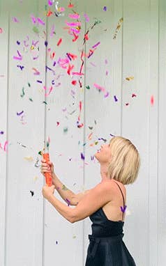 Confetti Fountain 9.5" - "HOORAY" - Assorted Colors